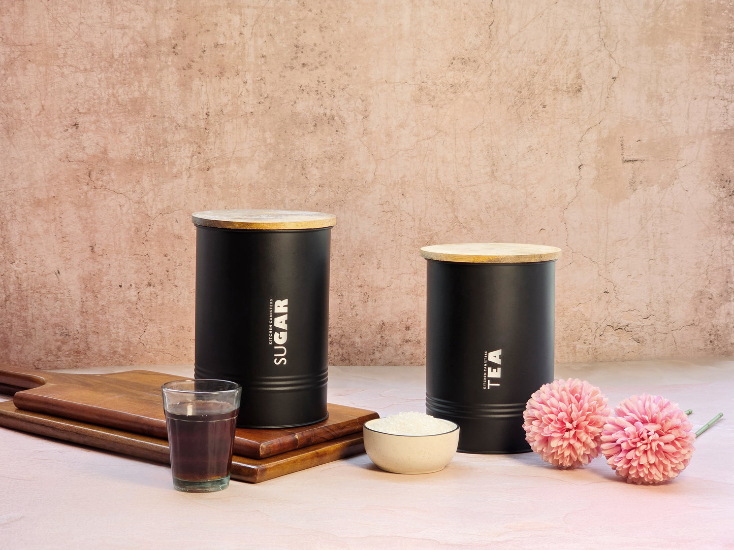 Black T/S Containers