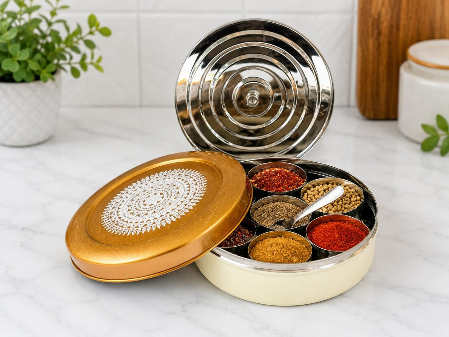 JISCOVERY Stainless Steel Airtight 7 Compartments Spice Box With Solid Lid & 1 Spoon Beige Colour