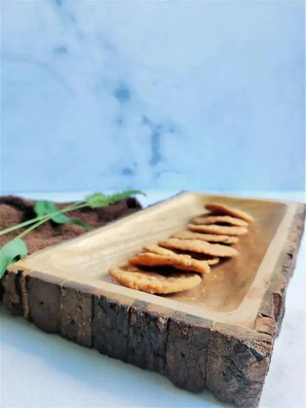 JISCOVERY  Acacia Wood Bark Serving Platter Tray for Snacks| Antique Style Rectangular Wooden Snacks Tray for Kitchen| Eco-Friendly| Pests Resistance| 40x17x1.7 CM