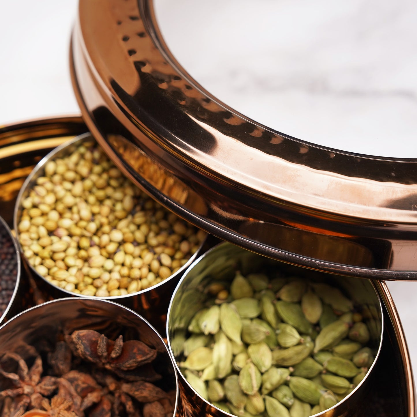 JISCOVERY Stainless Steel Airtight 7 Containers Rose gold Masala Box With Transparent Lid Hammered Design